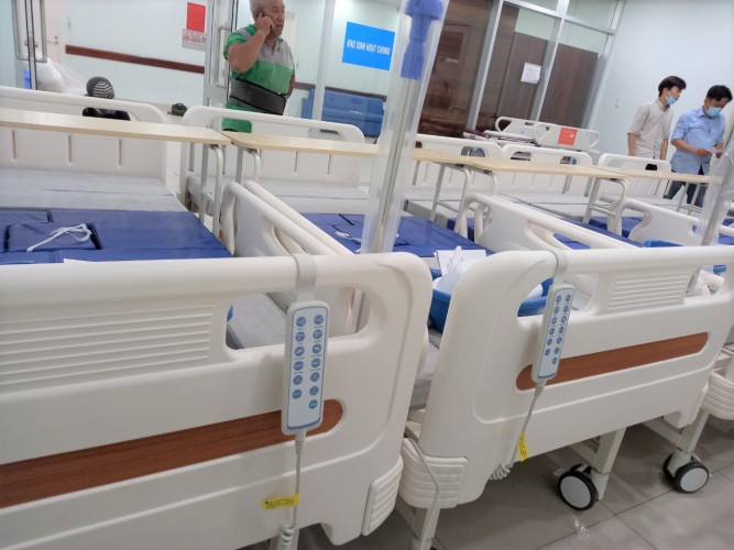 Nên mua giường y tế cho người già tốt nhất tại đơn vị nào?